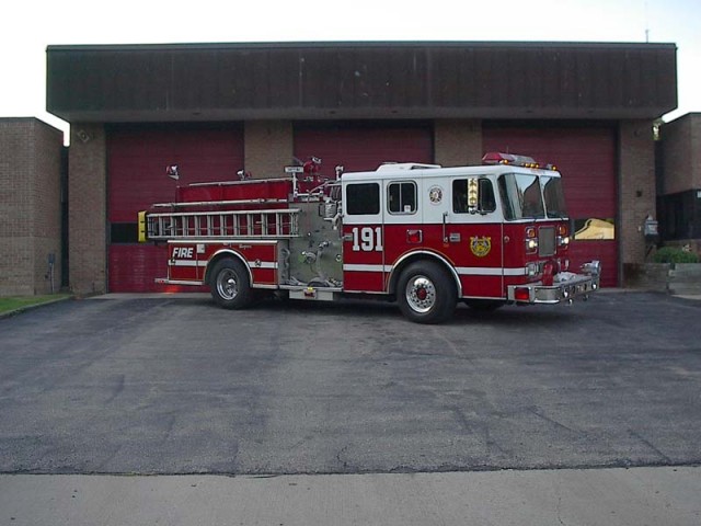 Bowie Volunteer Fire Department Station 19 &quot;Huntington/Old Bowie&quot; Engine 191